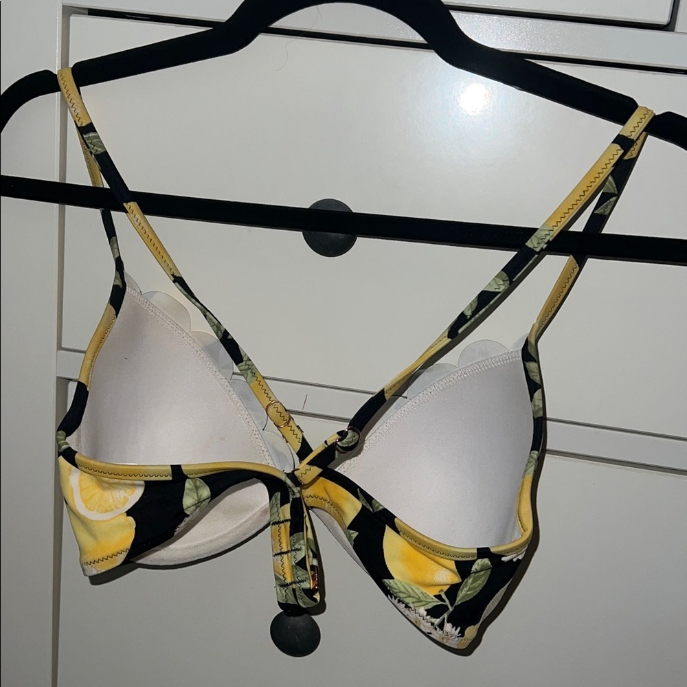 Shade and shore lemon bikini top - Picture 2 of 3